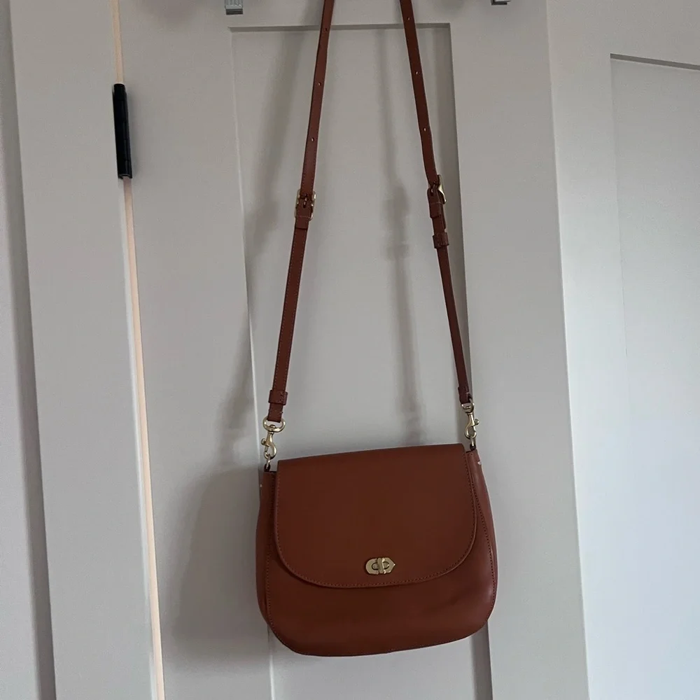 Clare V Turnlock Louis Bag - Picture 2 of 6